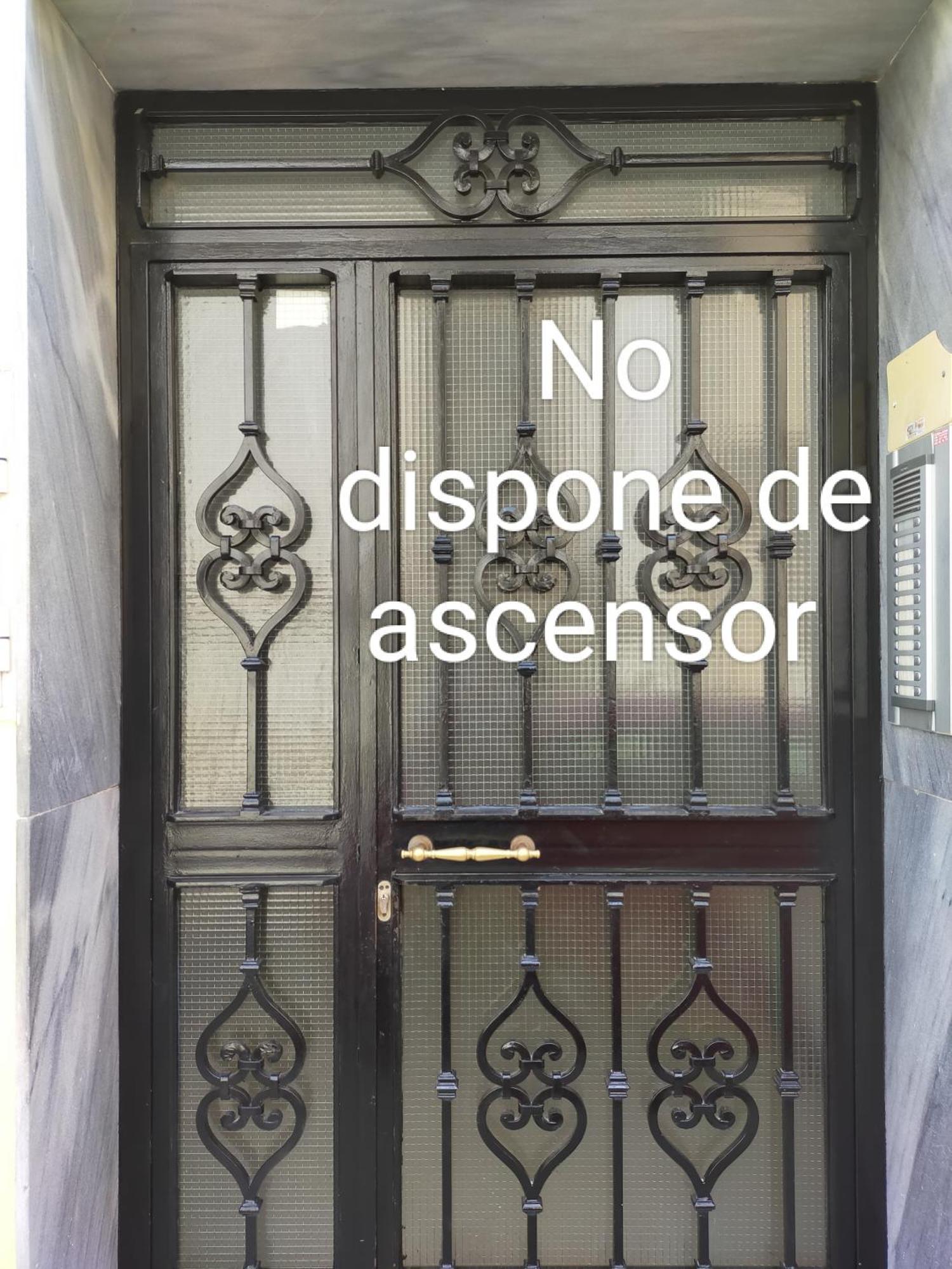 Apartamento Mirador De La Alcazaba Apartment อัลเมรีอา ภายนอก รูปภาพ
